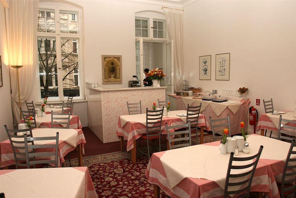 Hotel Pension Fasanenhaus Берлин Екстериор снимка