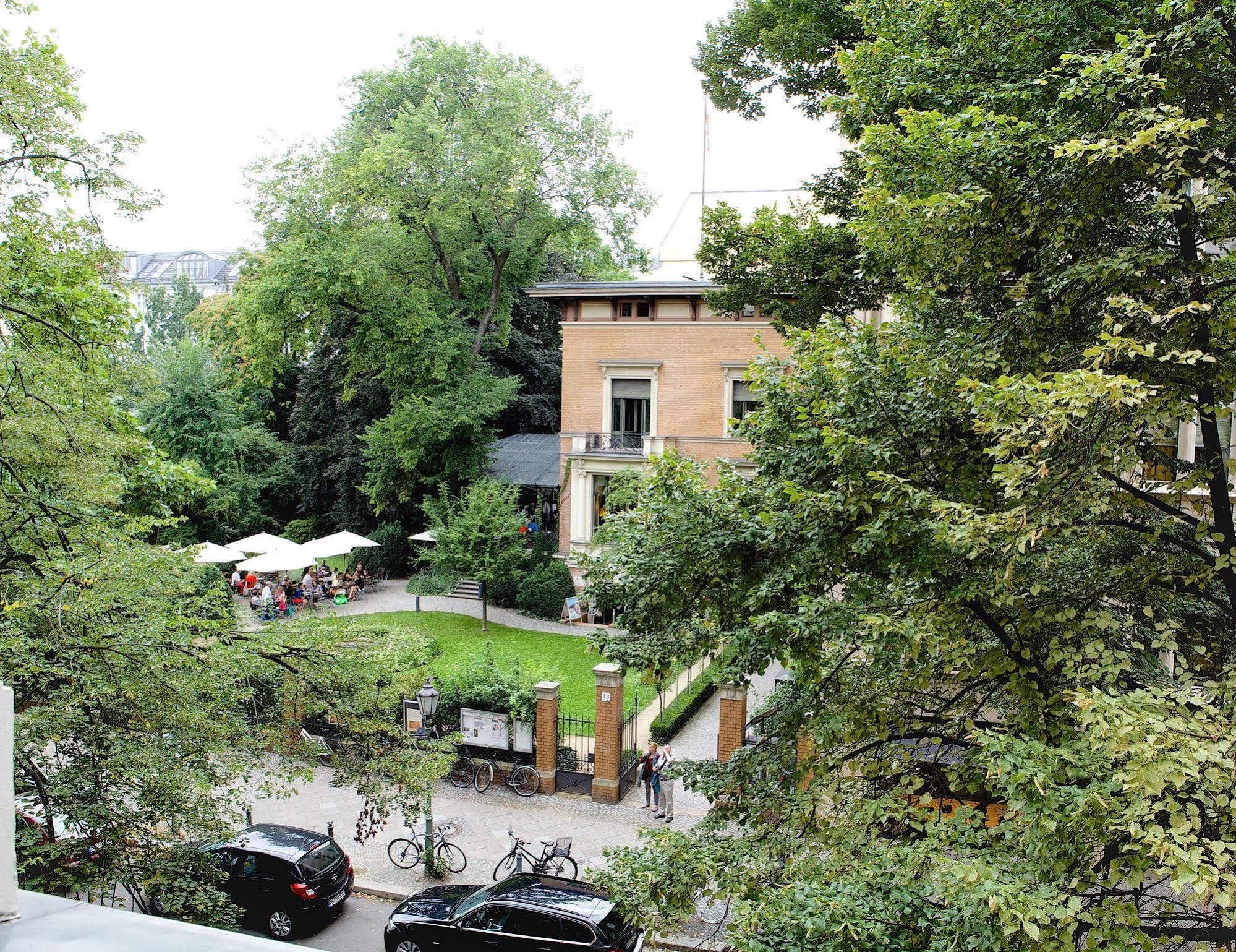 Hotel Pension Fasanenhaus Берлин Екстериор снимка