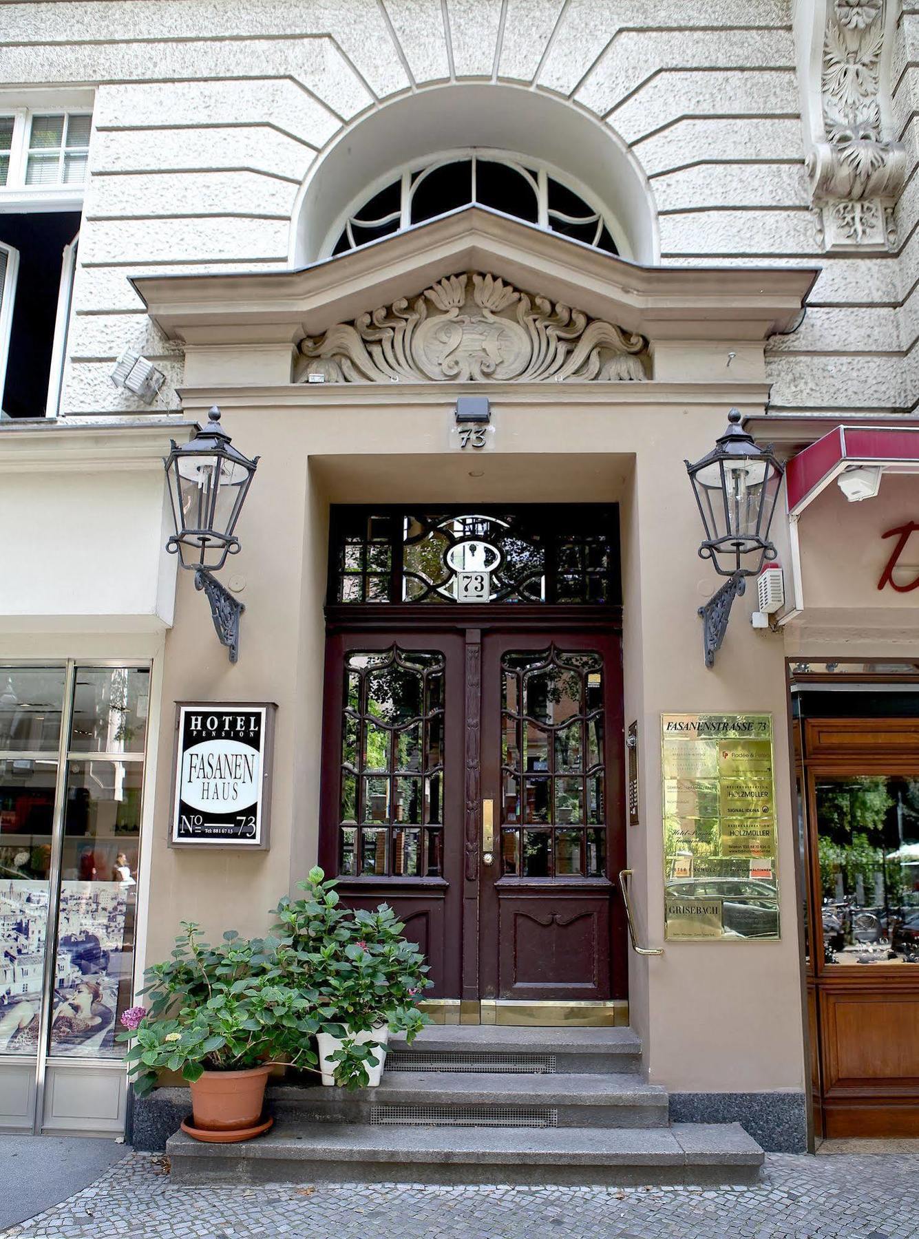 Hotel Pension Fasanenhaus Берлин Екстериор снимка